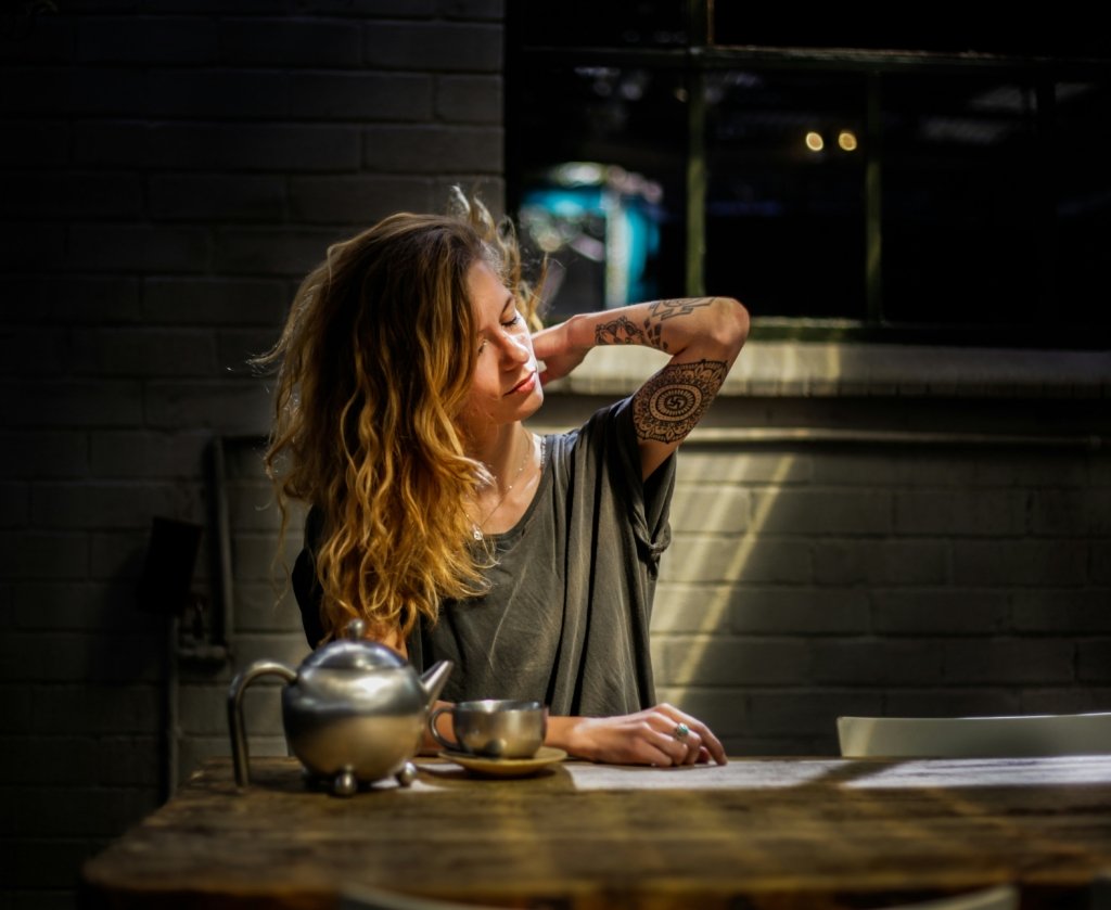 How Nutrition Can Help Manage Chronic Pain: Evidence & Tips